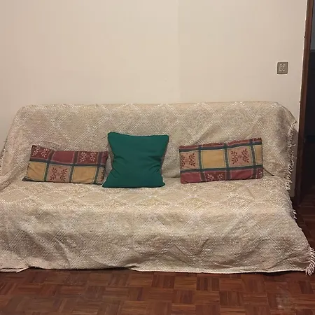 Affittacamere Duplo De Solteiro Em *